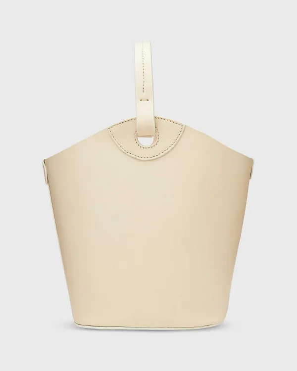 Cheap Ann Mashburn Bucket Tote Cream Leather