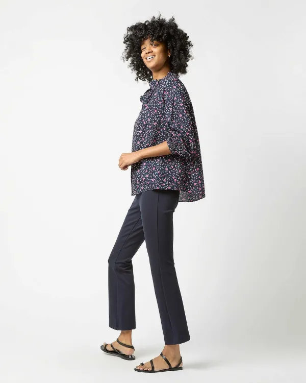 Clearance Ann Mashburn Button-Front Kamille Blouse Navy/Magenta Petal Seersucker