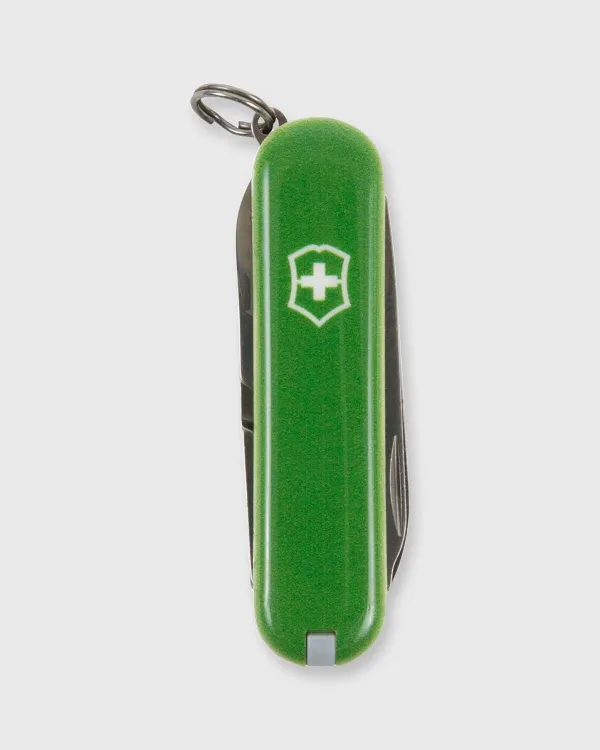 Store Victorinox for Sid Mashburn Swiss Army Knife Green/White Mashburn "M"